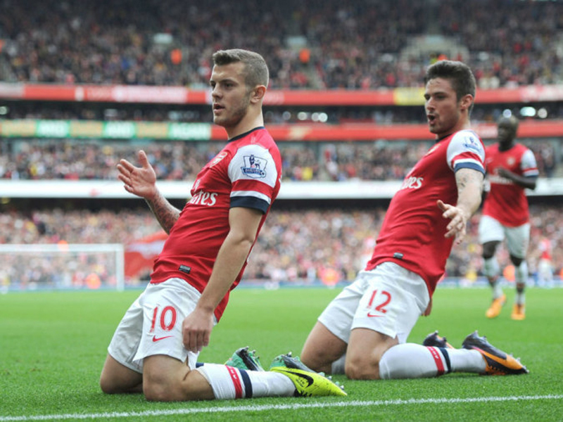 意甲球员在第12轮比赛中涂上红色面彩，向针对女性的暴力说不