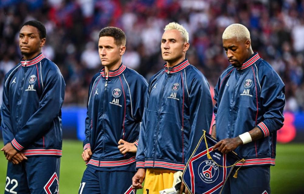 尼克斯队将在本周末迎来一场激烈的NBA常规赛（尼克斯队本周末将迎战一场高强度的NBA常规赛）