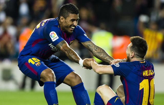 芒特进球后奔向B费，眼神启动诠释默契