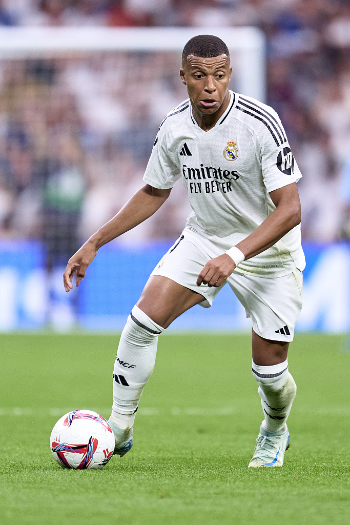 西班牙六台：巴埃纳承认有个社媒小号，专用于激怒皇马球迷（西班牙六台：巴埃纳承认开设社媒小号，专门用来激怒皇马球迷）